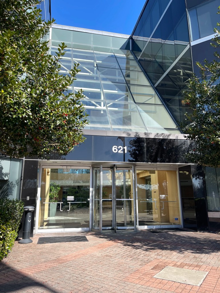Meares Becker Endodontics dental office outside view